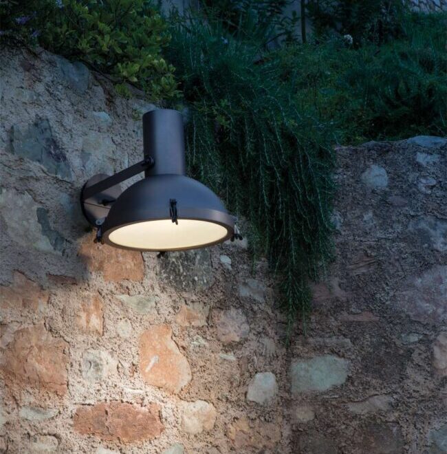 projecteur-365-ip54-detail-outdoor-moka