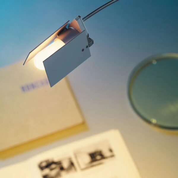 Falena tavolo dettaglio