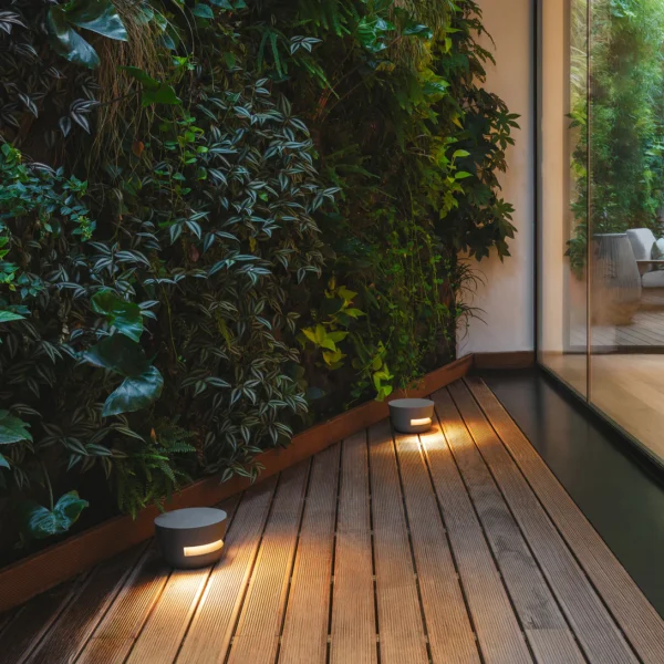 dots-vibia-outdoor-terra