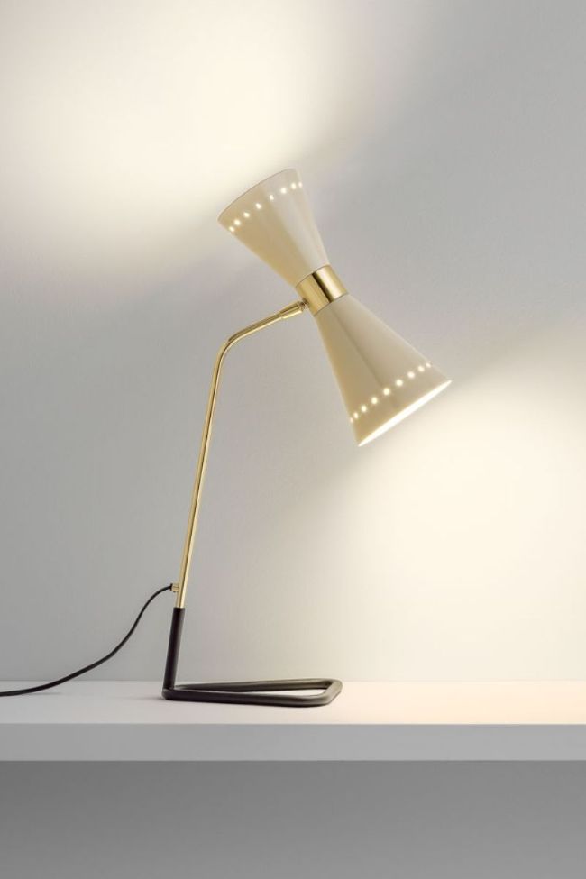 stilnovo-megafono-ivory-italian-table-lamps-modelight-designer-lighting-1